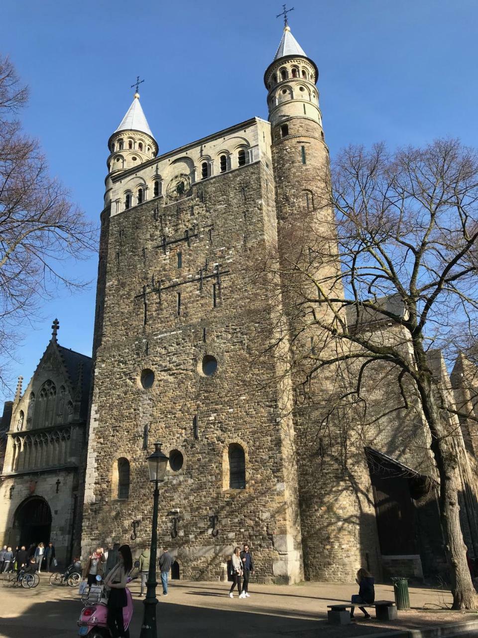 Logis Pastis Hotel Maastricht Bagian luar foto